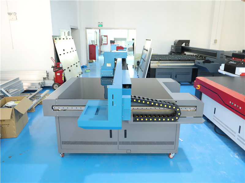 黃埔uv圓柱打印機(jī)(圖1)